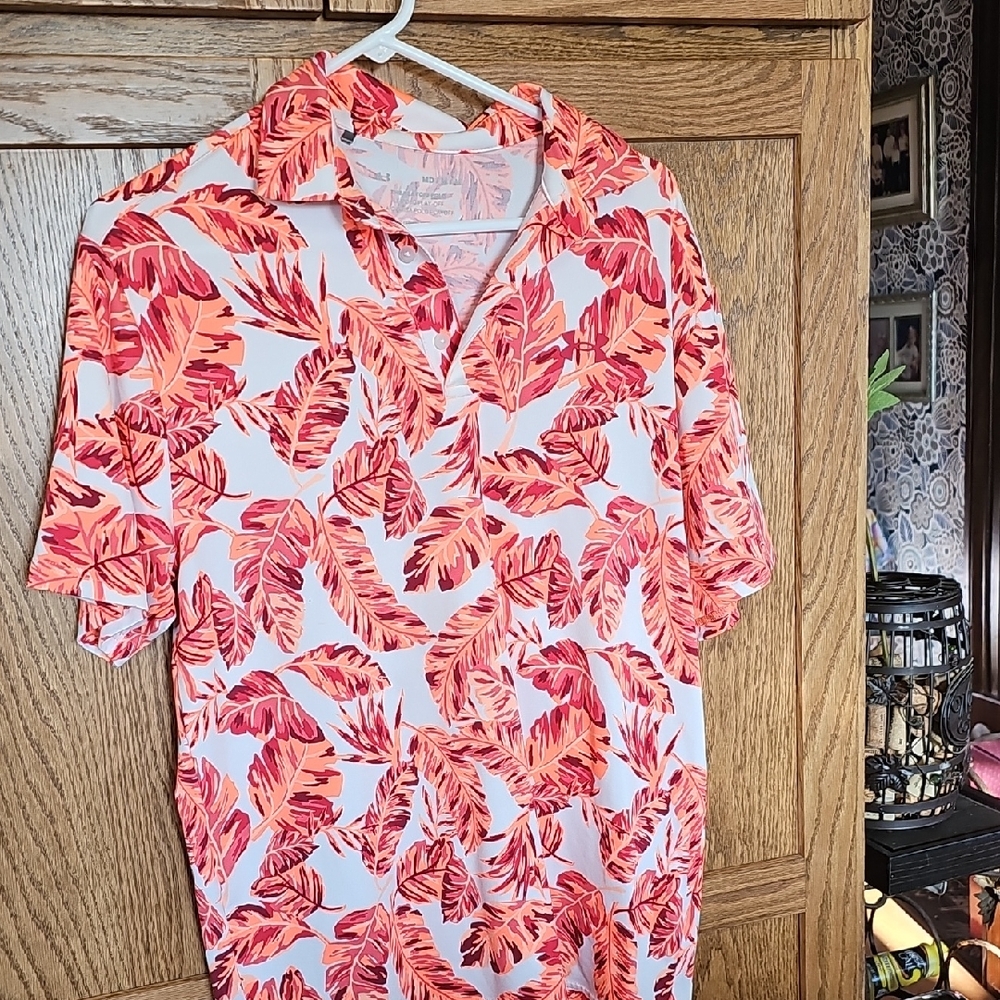 Under Armour Men's Short-Sleeve Button-Down Shirt in White and Coral